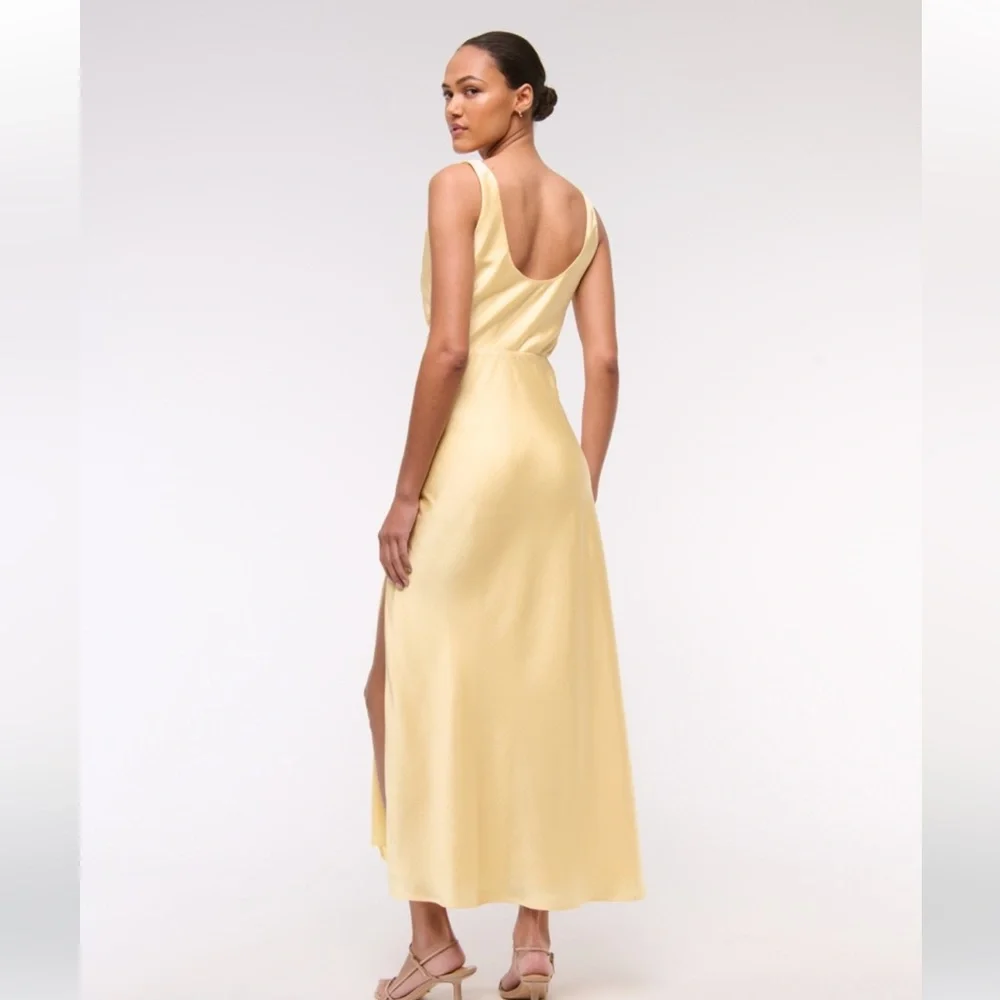 Abercrombie & Fitch Cowl Neck Draped Maxi Dress in yellow XS